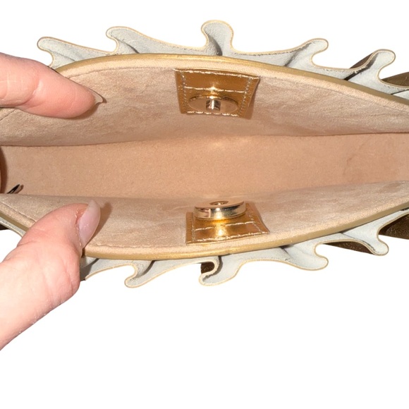 CULT GAIA 💛 NALA MINI CLUTCH - Picture 9 of 10